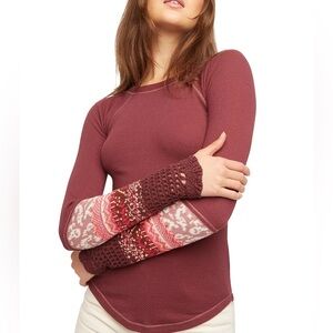 Free People In The Mix Cuff Thermal Top Size Large Maroon EUC A0571